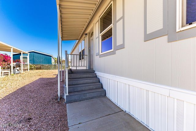 2200 N DELAWARE Drive 69, Apache Junction, AZ 85120