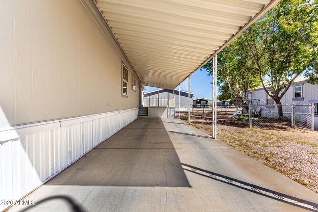 2200 N DELAWARE Drive 69, Apache Junction, AZ 85120