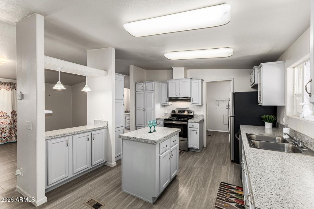 2200 N DELAWARE Drive 69, Apache Junction, AZ 85120 — photo 4