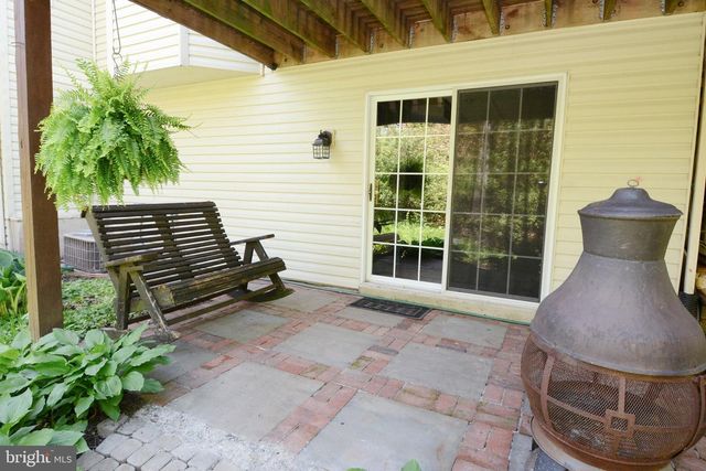 518 BERKSHIRE DR, Souderton, PA 18964