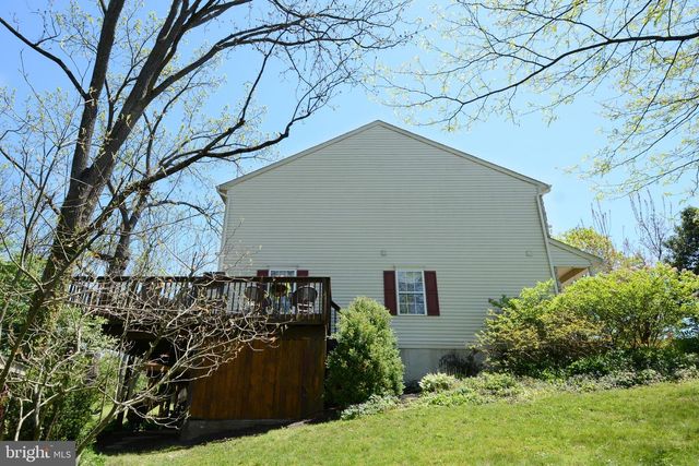 518 BERKSHIRE DR, Souderton, PA 18964