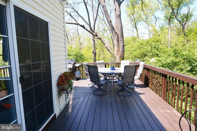 518 BERKSHIRE DR, Souderton, PA 18964