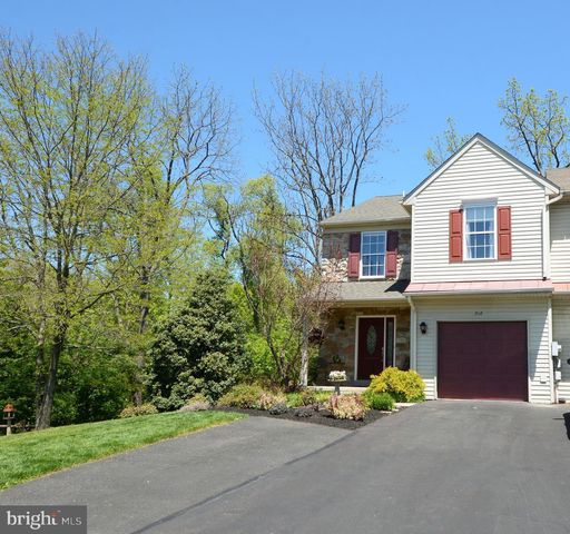 518 BERKSHIRE DR, Souderton, PA 18964