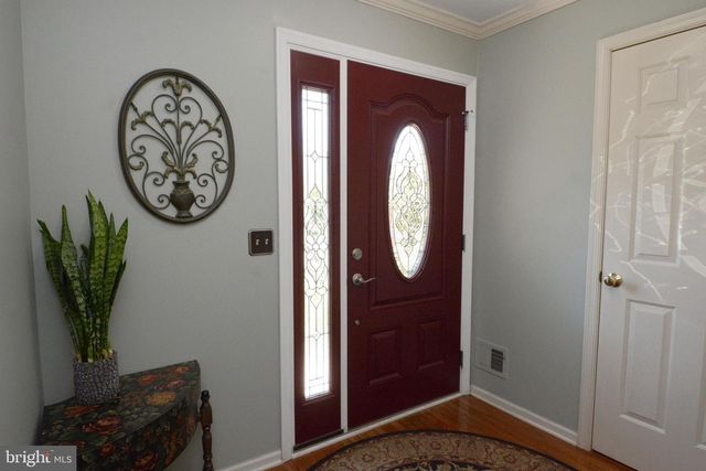 518 BERKSHIRE DR, Souderton, PA 18964
