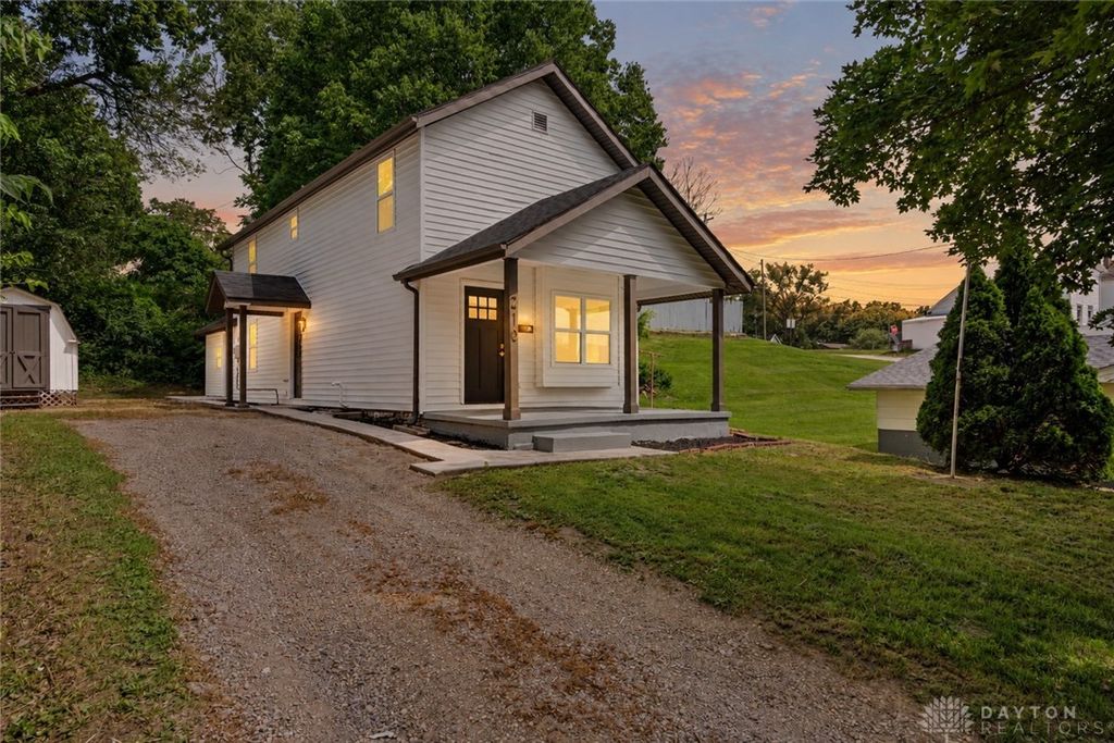 210 N Riley Boulevard, Franklin, OH 45005