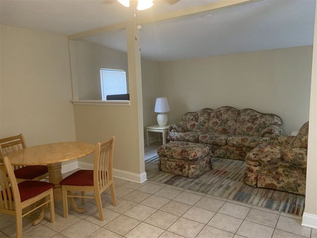 411 E 7th Avenue D, Tallahassee, FL 32303