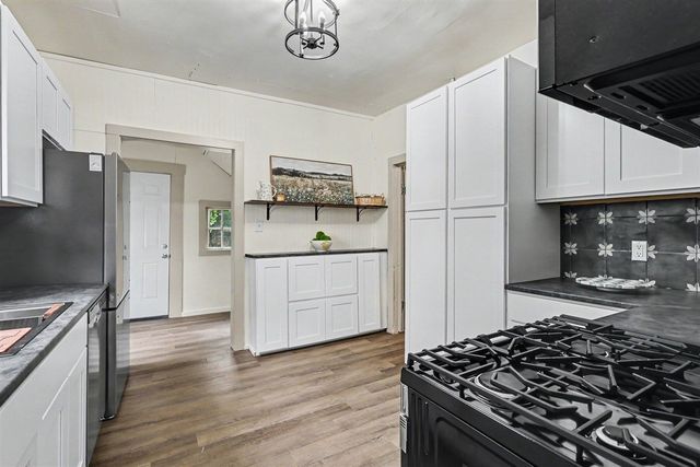 119 E Isabella Avenue, Muskegon, MI 49442