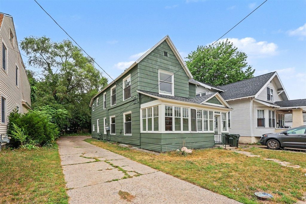 119 E Isabella Avenue, Muskegon, MI 49442