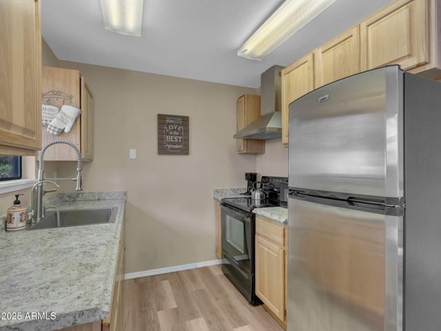 17410 MOUNTAINSIDE Place, Munds Park, AZ 86017