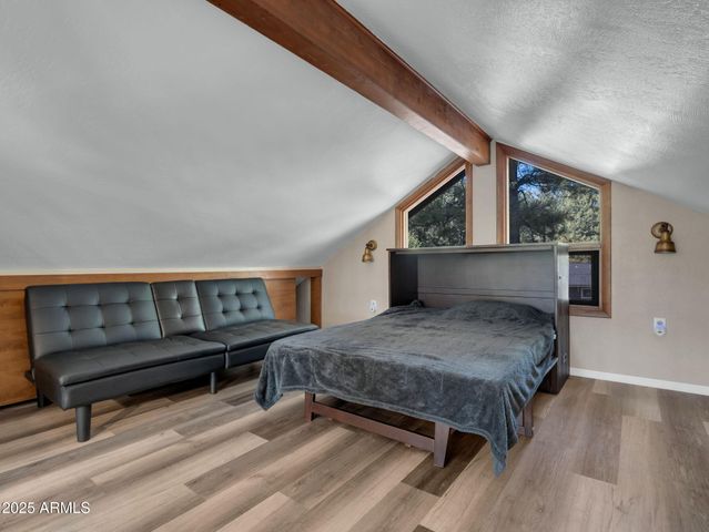 17410 MOUNTAINSIDE Place, Munds Park, AZ 86017