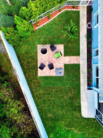 7570 SE Bay Cedar Circle, Hobe Sound, FL 33455