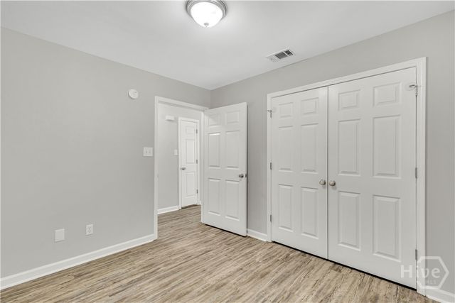 1223 E Waldburg Street, Savannah, GA 31404