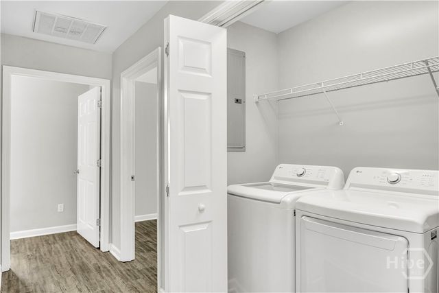 1223 E Waldburg Street, Savannah, GA 31404