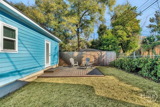 1223 E Waldburg Street, Savannah, GA 31404