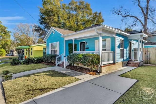 1223 E Waldburg Street, Savannah, GA 31404