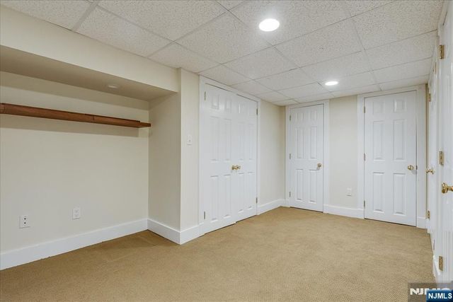 11 Windsor Place, Montclair, NJ 07043