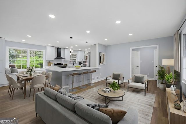 1704 Sterling Trail SW, Marietta, GA 30008