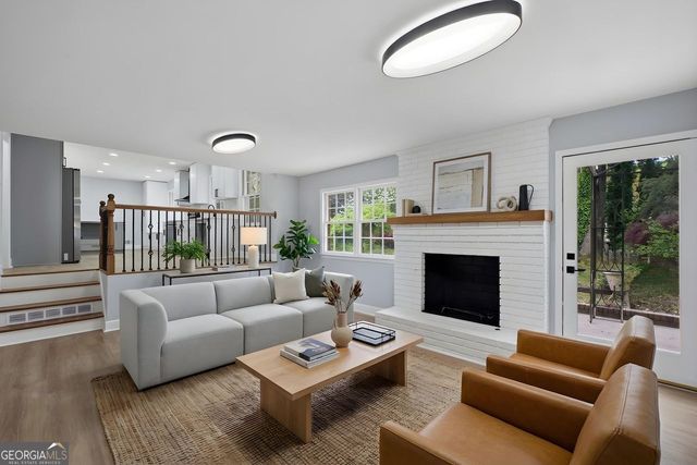 1704 Sterling Trail SW, Marietta, GA 30008