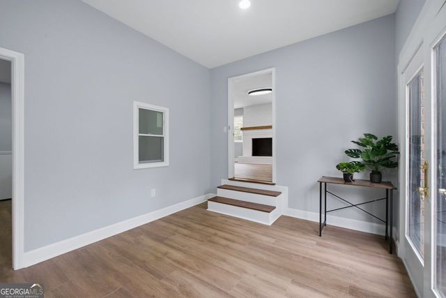 1704 Sterling Trail SW, Marietta, GA 30008