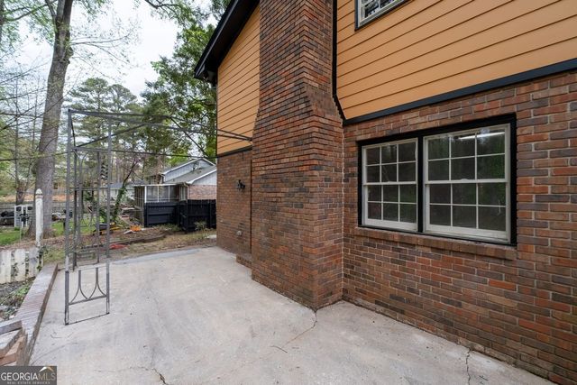 1704 Sterling Trail SW, Marietta, GA 30008