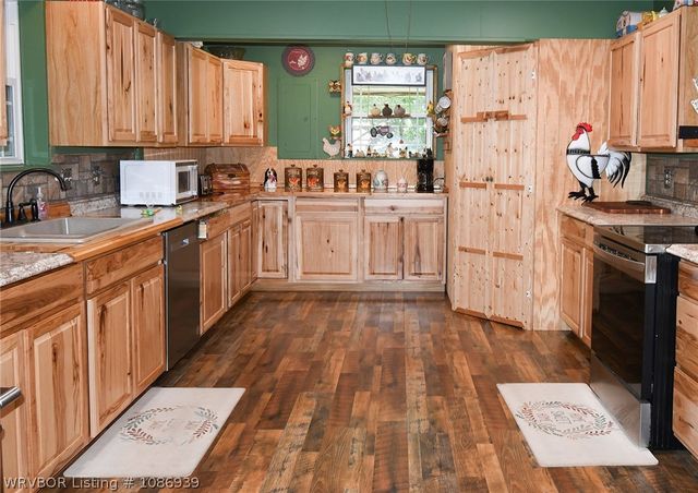 1108 Maple Lane, Stigler, OK 74462