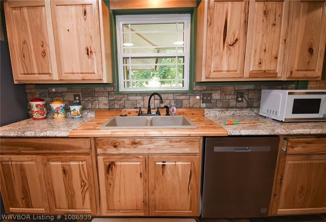 1108 Maple Lane, Stigler, OK 74462