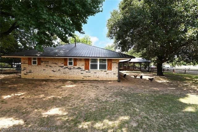 1108 Maple Lane, Stigler, OK 74462