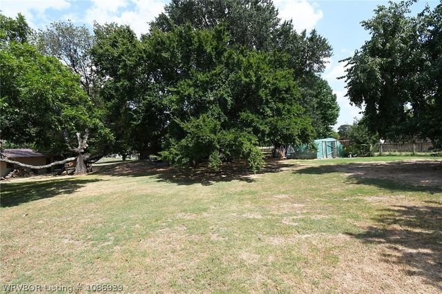 1108 Maple Lane, Stigler, OK 74462