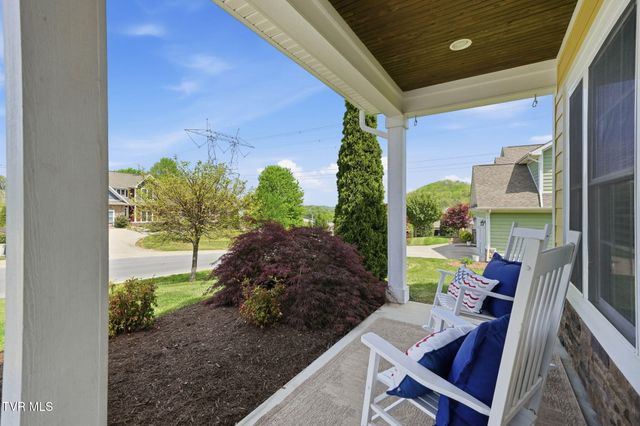 2630 Edinburgh Channel Road, Kingsport, TN 37664