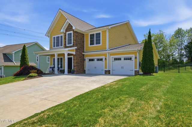 2630 Edinburgh Channel Road, Kingsport, TN 37664