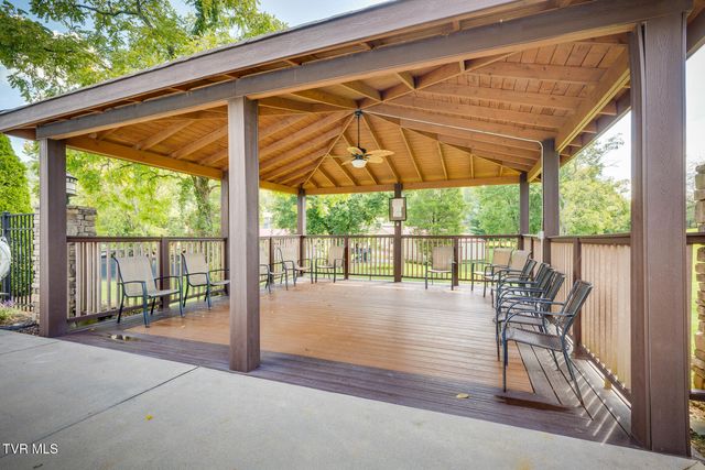 2630 Edinburgh Channel Road, Kingsport, TN 37664