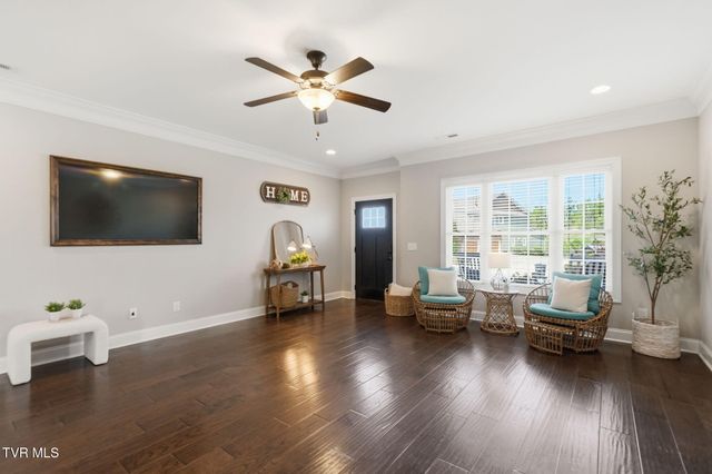 2630 Edinburgh Channel Road, Kingsport, TN 37664