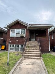 1072 Van Buren Street, Gary, IN 46402
