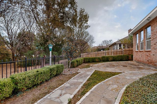 934 Sagebrush Trail, Duncanville, TX 75137