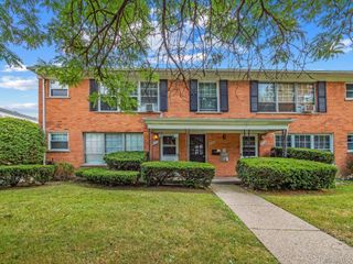 3232 SHENANDOAH Drive 6, Royal Oak, MI 48073