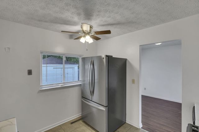 1752 S Hamilton Road, Columbus, OH 43227