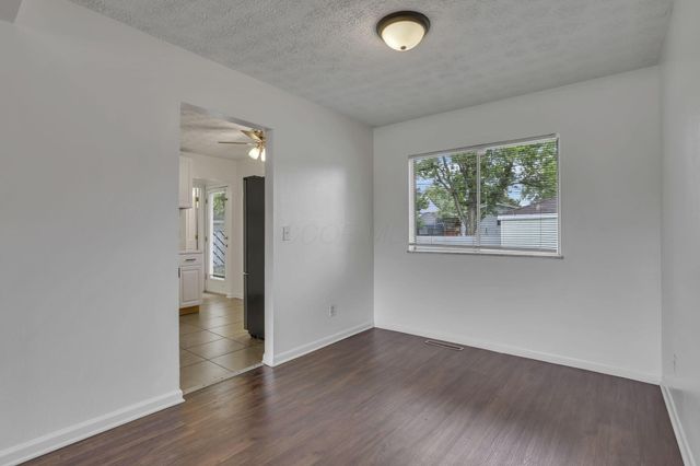 1752 S Hamilton Road, Columbus, OH 43227