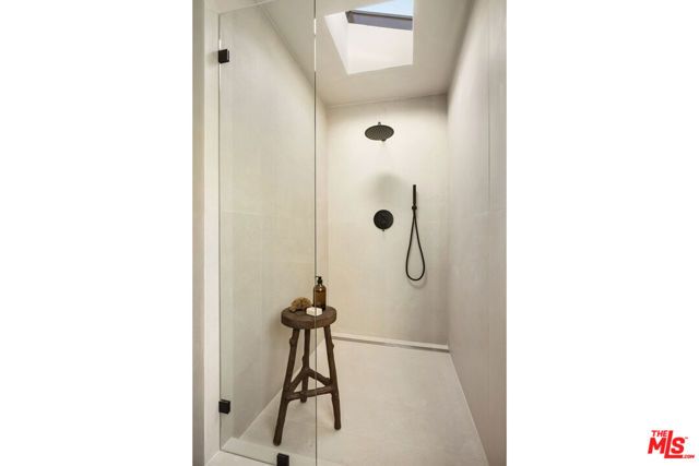2536 Micheltorena Street, Los Angeles, CA 90039