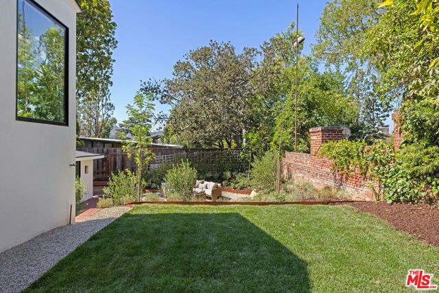 2536 Micheltorena Street, Los Angeles, CA 90039