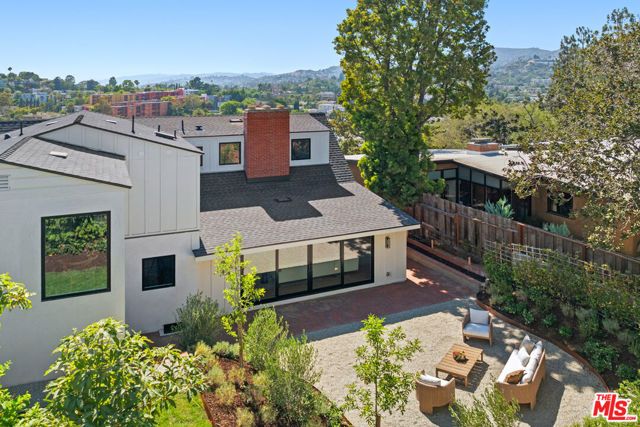 2536 Micheltorena Street, Los Angeles, CA 90039