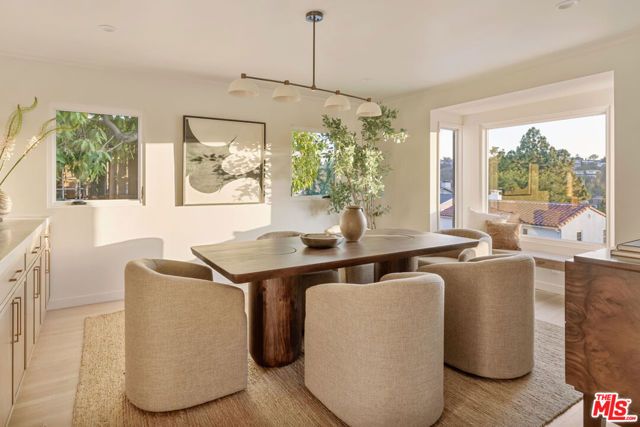 2536 Micheltorena Street, Los Angeles, CA 90039