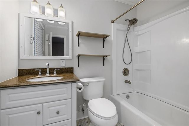 117 Vanderbilt Drive, Mobile, AL 36608