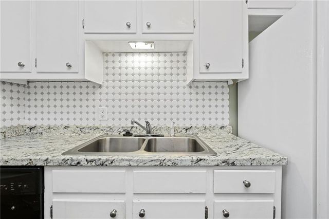 117 Vanderbilt Drive, Mobile, AL 36608