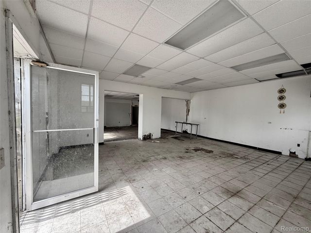 3100 E Davison Street, Hamtramck, MI 48212