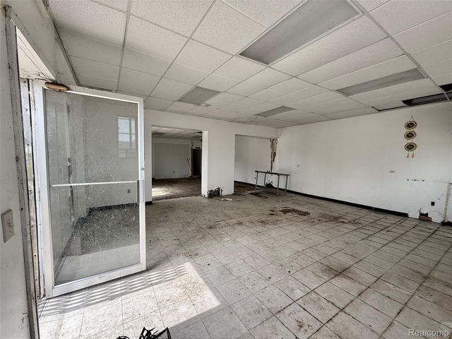 3100 E Davison Street, Hamtramck, MI 48212