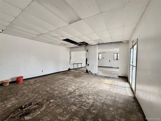 3100 E Davison Street, Hamtramck, MI 48212