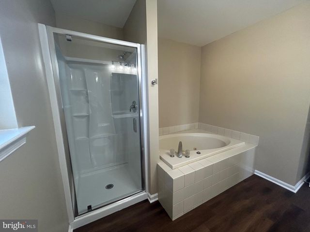 1020 HILLSBORO CT, Sewell, NJ 08080
