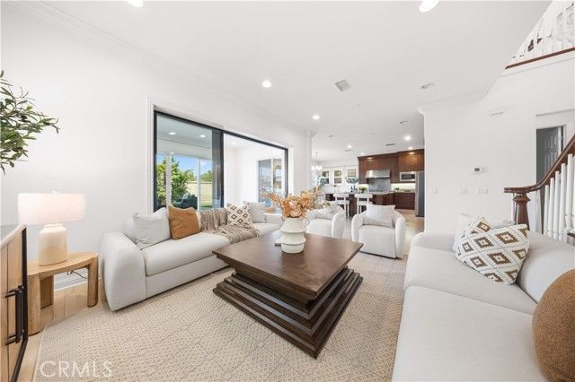 14 Snowberry, Lake Forest (el Toro), CA 92630