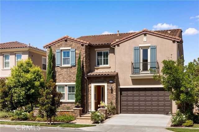 14 Snowberry, Lake Forest (el Toro), CA 92630