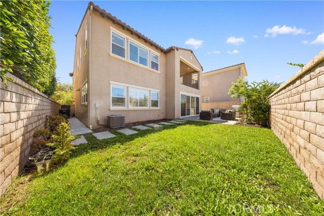 14 Snowberry, Lake Forest (el Toro), CA 92630